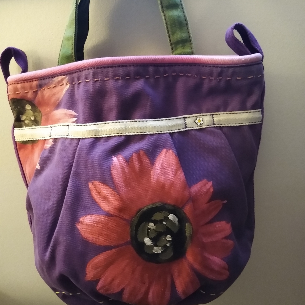 LAST CHANCEW! Vintage Lucky Canvas Floral Tote